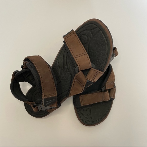 Magellan Footwear Men’s Leather Sandals Sz 7 - Picture 2 of 7